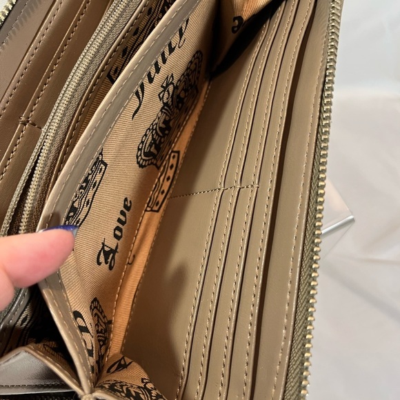 Juicy Couture Taupe Embroidered Wallet - Picture 5 of 9